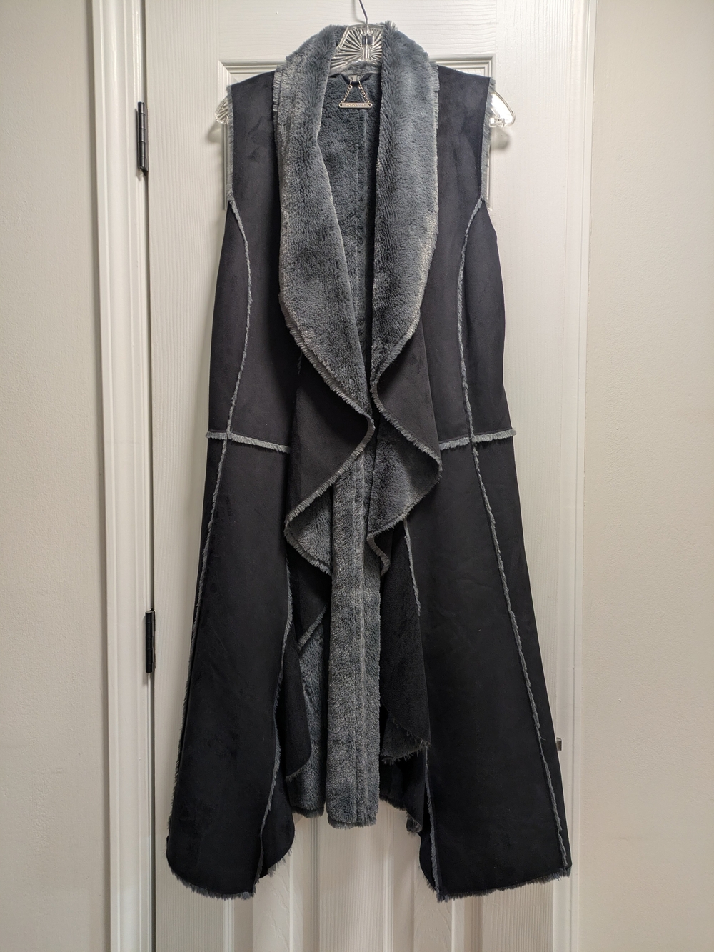 Paparazzi Charcoal Gray Faux Suede & Fur Duster Draping Vest Sz S